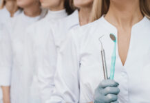 Supervisione in odontoiatria: responsabilità e nuove indicazioni FDI Supervisione in odontoiatria