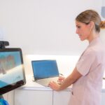 L’Intelligenza Artificiale rivoluziona l’odontoiatria: l’iniziativa di Haleon per guidare i professionisti Intelligenza Artificiale Haleon