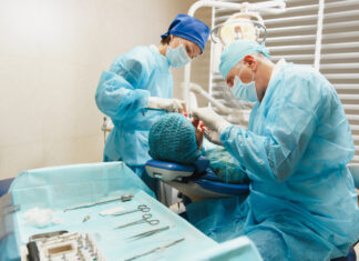 Studio retrospettivo sul fallimento implantare precoce Fallimento implantare