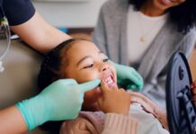 Mantenitore di spazio estetico e funzionale: tecnica semplificata per il paziente pediatrico Mantenitore di spazio