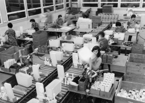 LO STABILIMENTO produttivo Geberit negli anni Sessanta