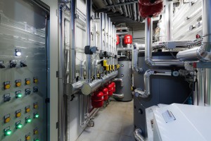 IL LOCALE TECNICO dove si trovano 2 unità Hidros pompa di calore a scambio geotermico.