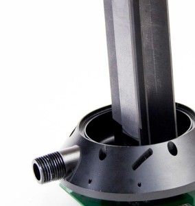 ELETTRODI DI GRAFITE. Le resistenze situate all'interno sono realizzate con minerale di grafite, una delle sostanze che meglio conducono l'elettricità, la cui tecnologia è derivata da quella impiegata nei forni ad arco per la fusione dei metalli. immagine cortesia ISI Technology