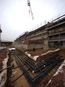 Gli impianti in via di completamento, nella corte della Cascina Triulza