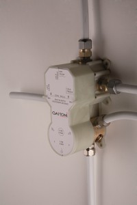 Collegare le 3 uscite (nel caso del 3 vie)