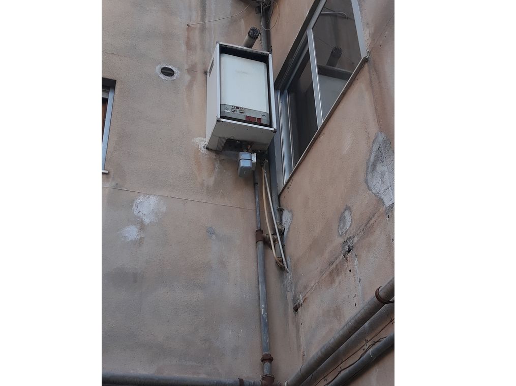 Installazione “volante”