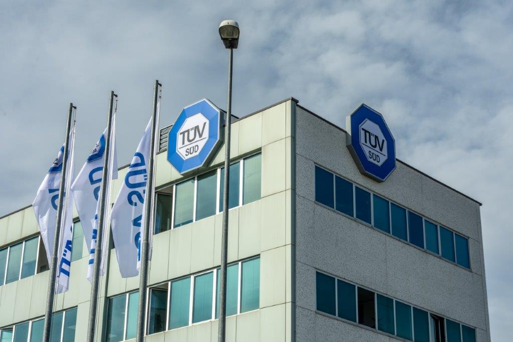 TÜV