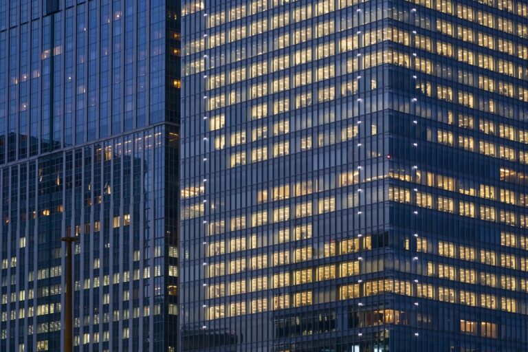 Efficienza energetica e riqualificazione degli edifici, necessario partire dalla pubblica amministrazione