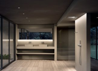 PIEGA, un segno che prende forma nello spazio, modellato nell’acciaio