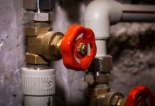 Tubature idriche e rispetto dei limiti ex Art 889 C.C.