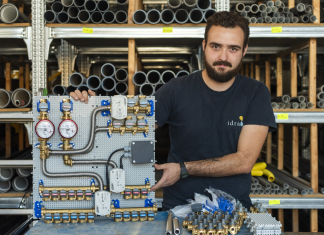 Sistema di distribuzione modulare e flessibile