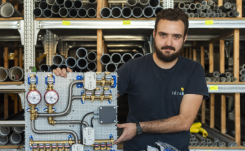 Sistema di distribuzione modulare e flessibile