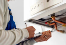 Locale caldaia in bagno cieco