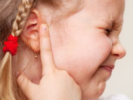 Terapia antibiotica breve o lunga per i bambini con otite media acuta