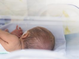 Vitamina K, iniezione alla nascita previene emorragie da sanguinamento