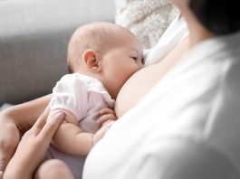 Allattamento al seno e dieta sana in prima infanzia per ridurre il rischio di obesità