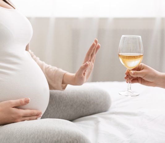 Gravidanza? Zero alcol. I pericoli della sindrome feto-alcolica
