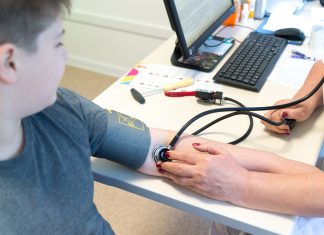 Ipertensione in aumento tra bambini e adolescenti