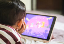 Sovraesposizione digitale tra i bambini: le raccomandazioni della SIP