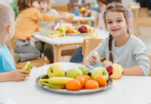 Dall’OMS nuove linee guida per promuovere l’alimentazione sana nelle scuole