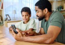 Alleanza Unicef e Iostaccolaspina a tutela dei minori contro i rischi del digitale