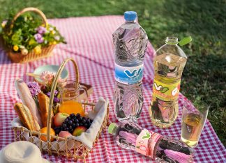 Nitro Square di Sidel: la bottiglia per acqua addizionata di azoto che non passa inosservata Sidel bottiglia acqua addizionata di azoto