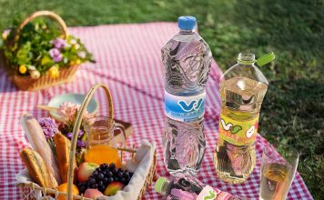 Nitro Square di Sidel: la bottiglia per acqua addizionata di azoto che non passa inosservata Sidel bottiglia acqua addizionata di azoto