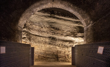 Tecnologia high-tech per Cantine Sotterranee Coppo Cantine Coppo