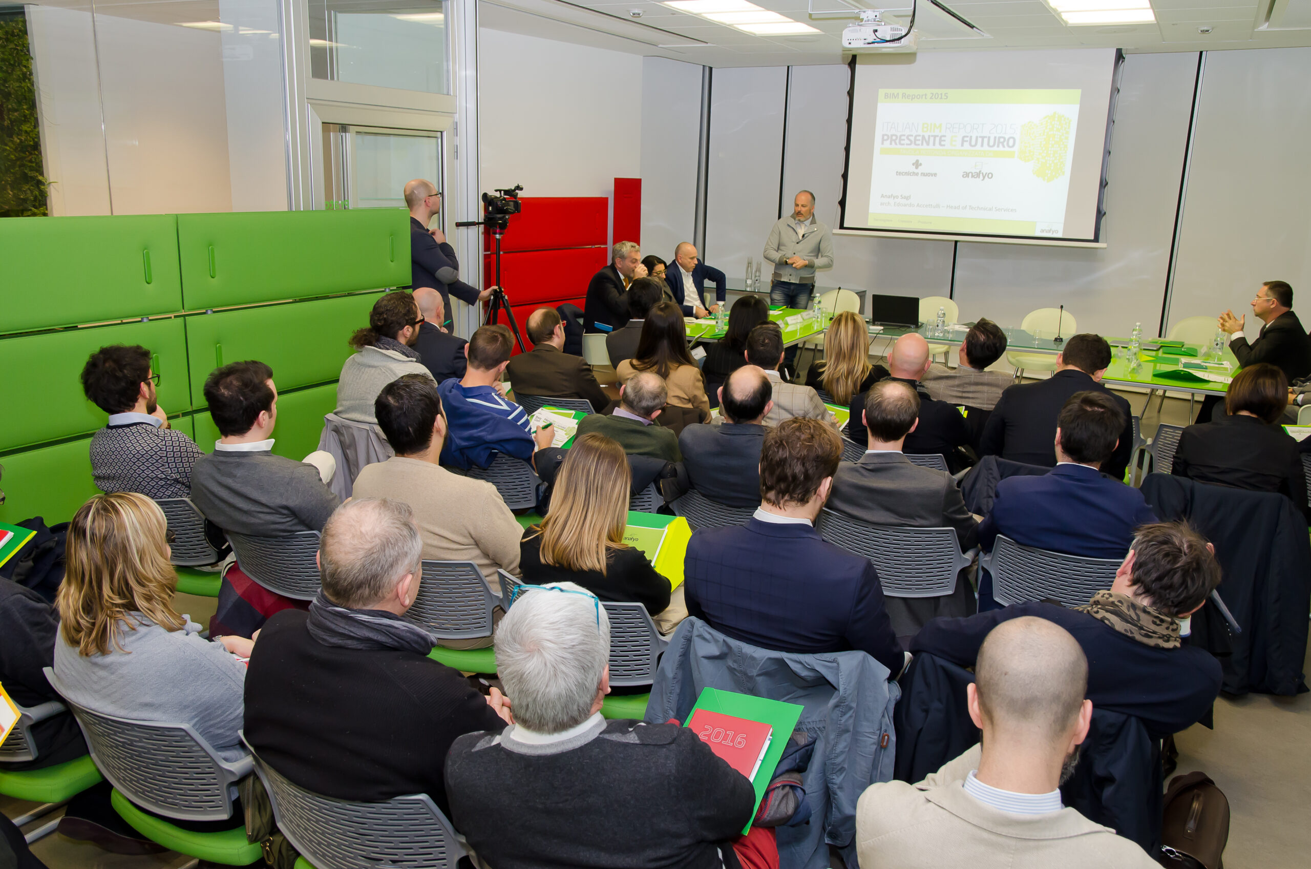 Alle aziende intervistate è stato chiesto di analizzare, secondo un questionario guidato, i propri processi interni rispetto all’implementazione del Bim.