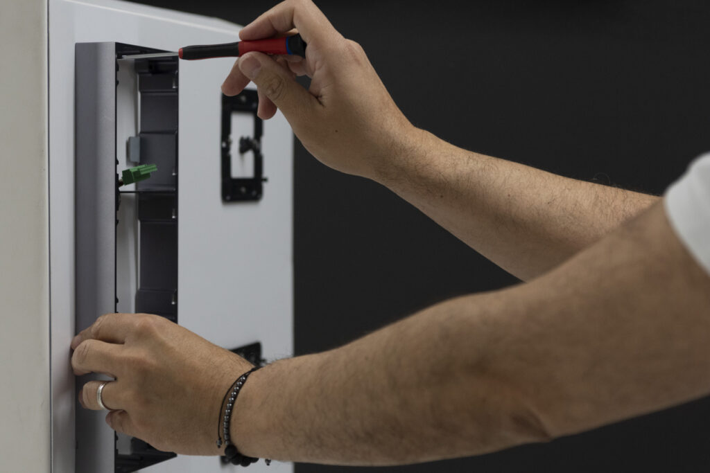 Sistema 2 Fi­li Hikvision