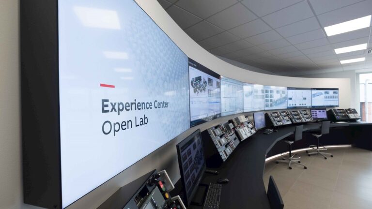 Customer Experience Center