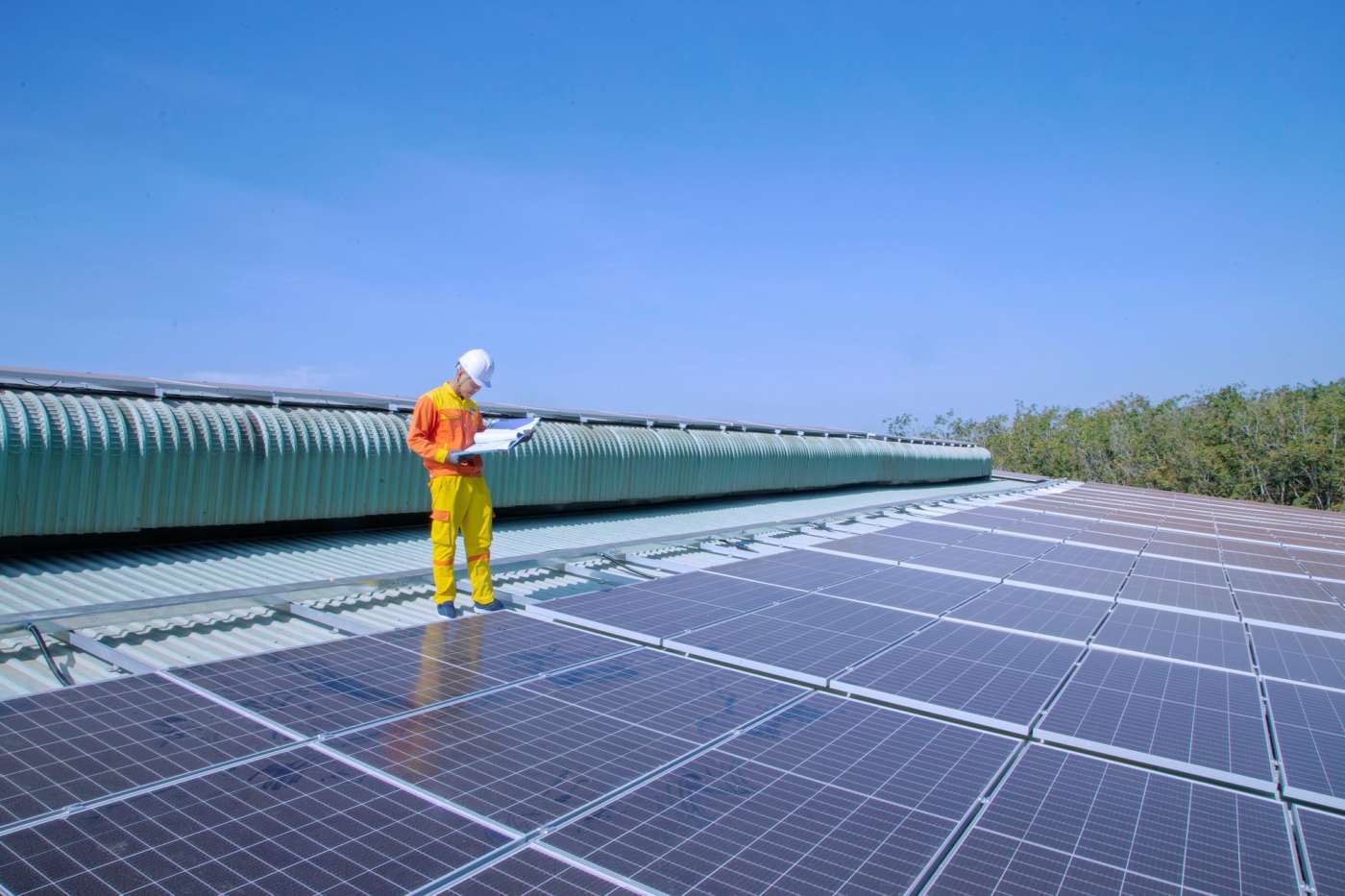 Al fotovoltaico servono semplificazioni