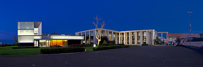 Uno scatto della sede Immergas di Brescello dell’artista Luigi Bussolati.