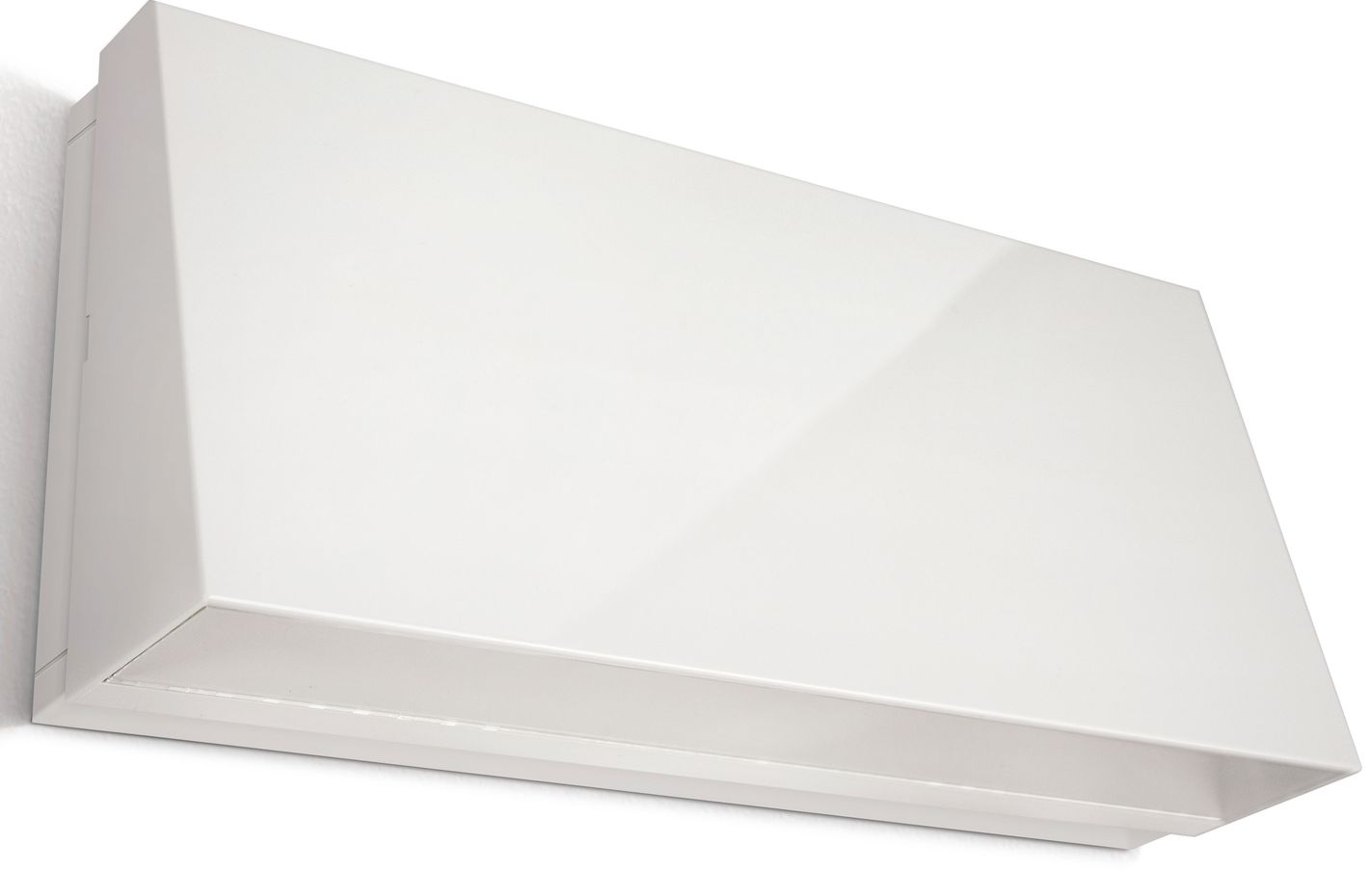 PRODIGY WALL esclusivamente per installazioni a parete, illumina in modo discreto ed efficiente.