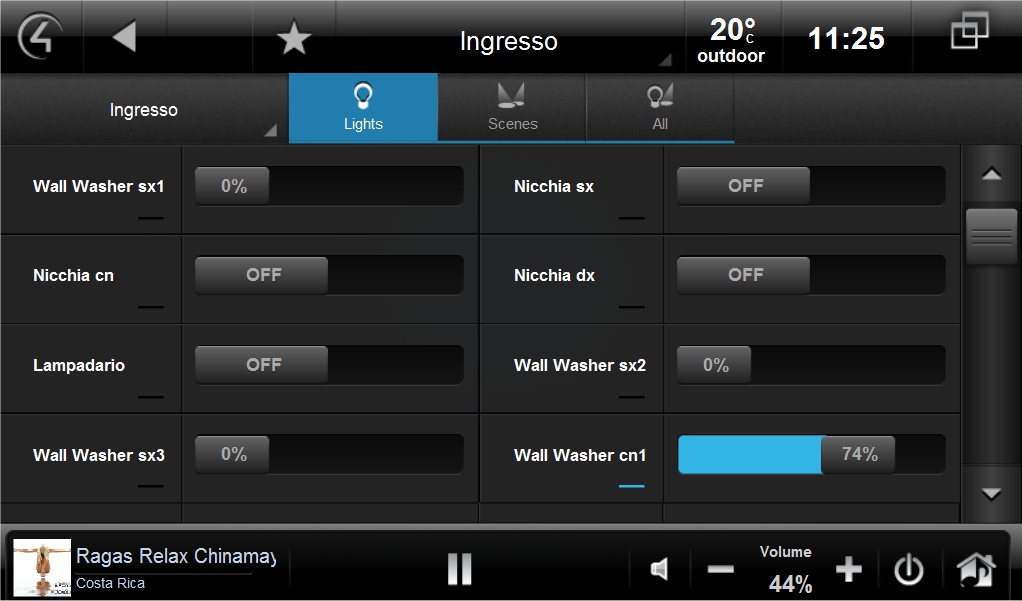Il cuore ed il cervello dell’impianto rispondono invece al nome di Control4, sistema capace di coordinare e gestire illuminazione, climatizzazione, musica, video e sicurezza di ogni stanza o della casa intera.