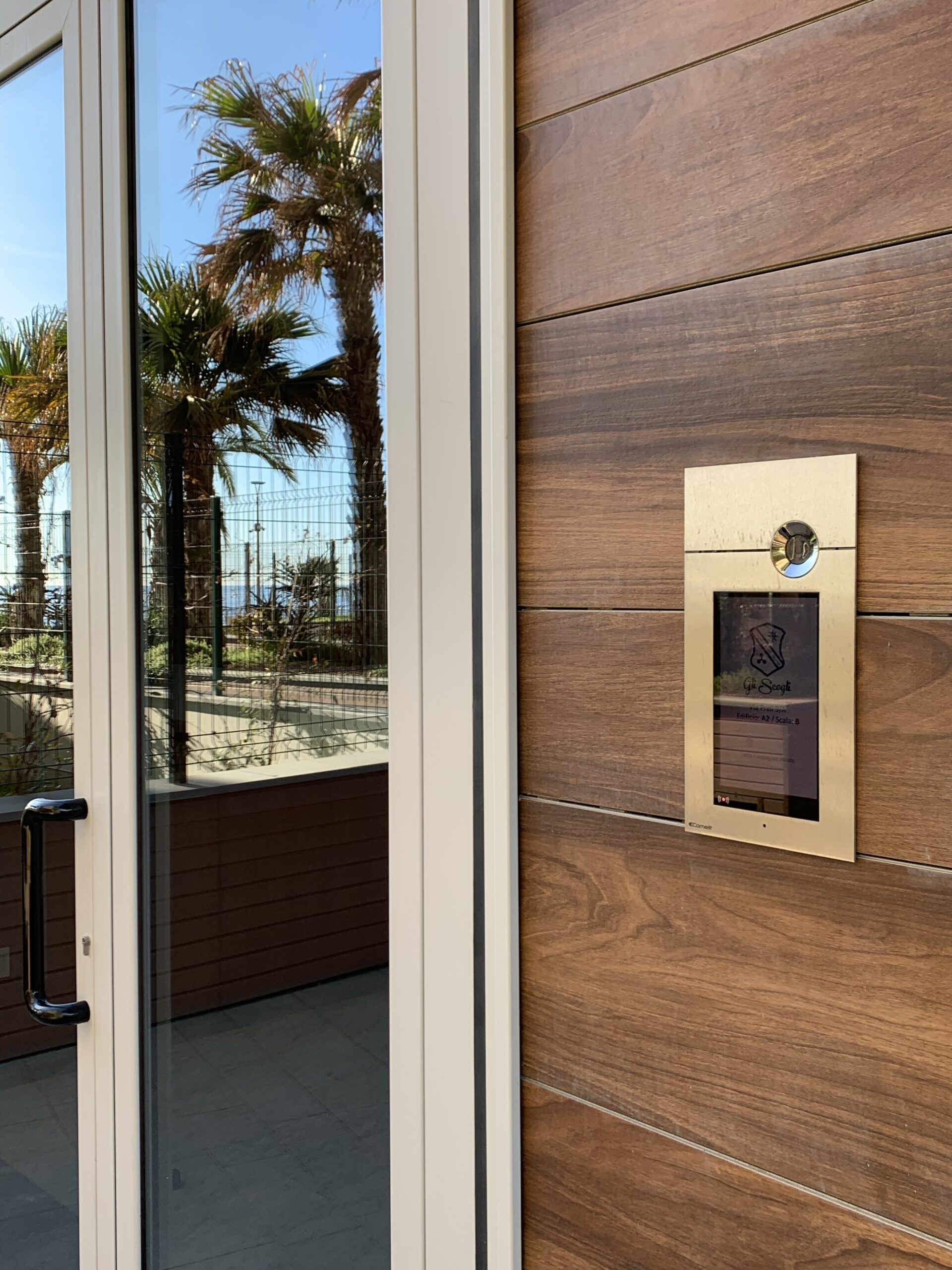  tecnologia integrata Comelit