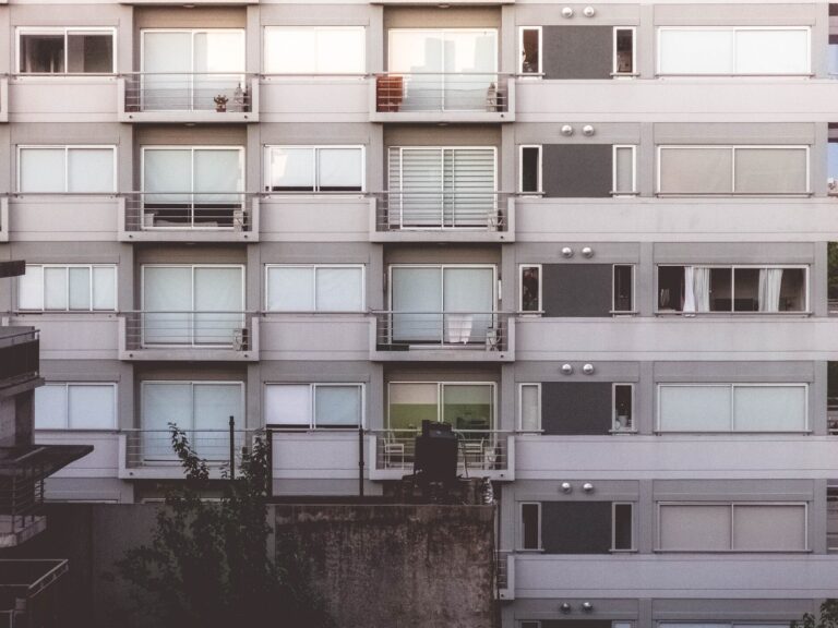 condomino distaccato spese