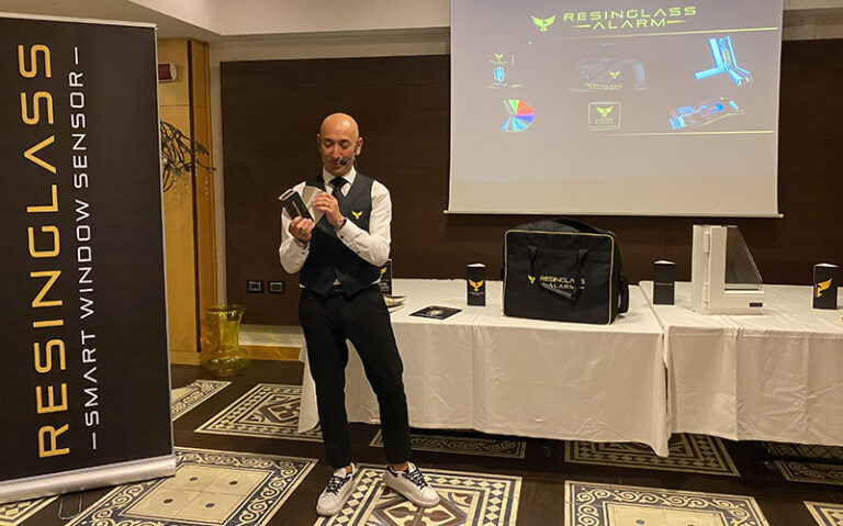 finestra intelligente tour