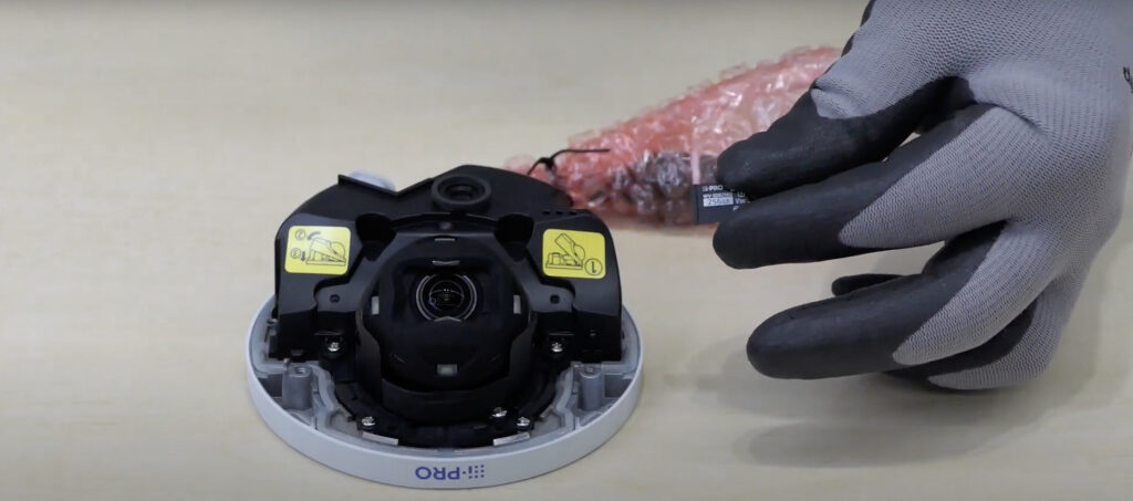 telecamera dome compatta WV-U35401-F2L