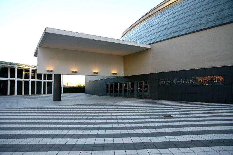 “Vietato l’Ingresso – Il Primo Camerino”