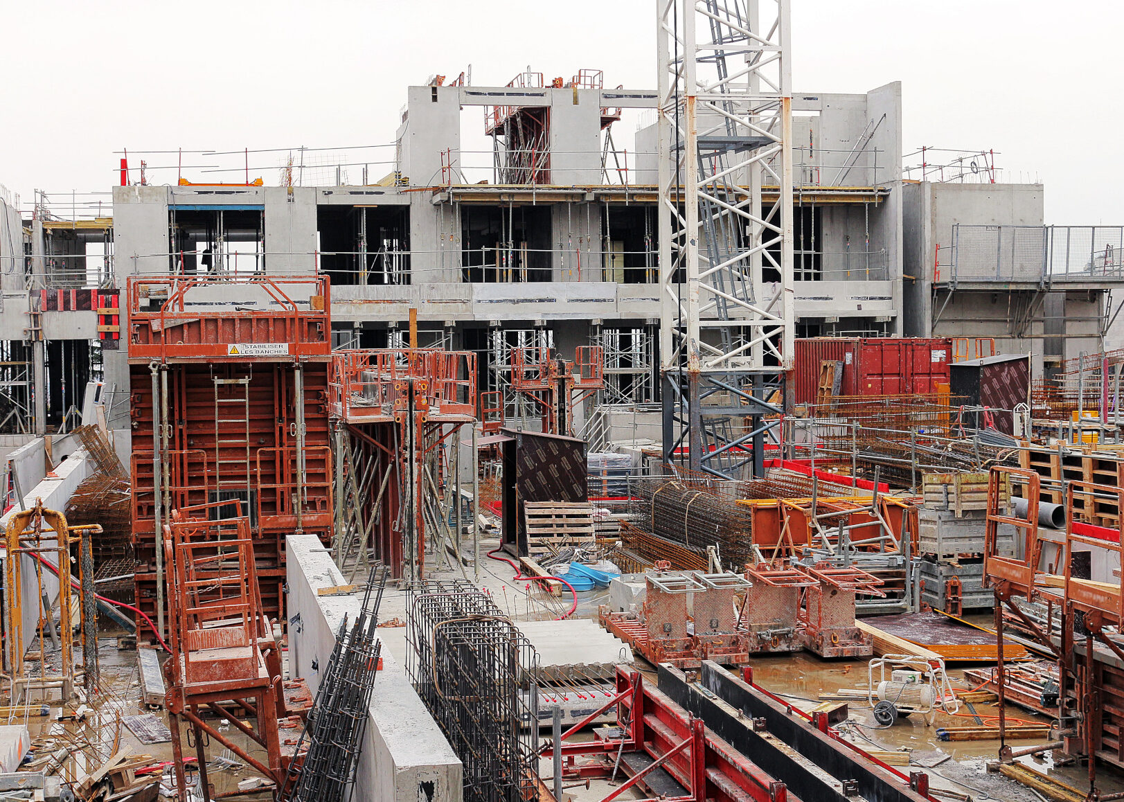 Gru e sicurezza in cantiere