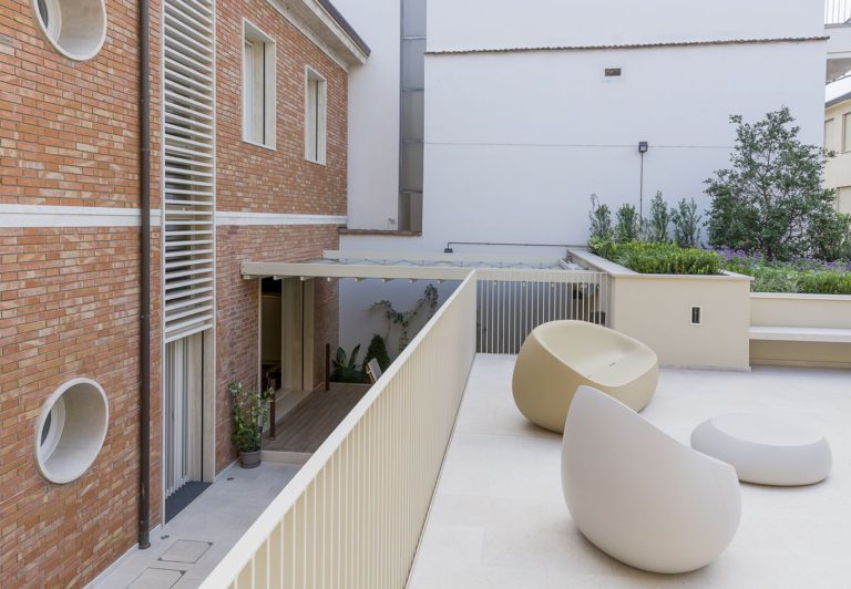 «Calore domestico» e prestazioni termoacustiche ottenuti dalla combinazione di materiali edili innovativi