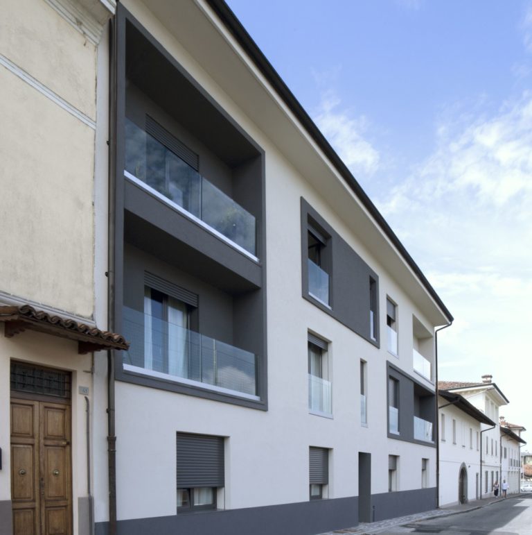 Nuova qualità edilizia per un edificio degli anni ’60 ridestinato a residenza