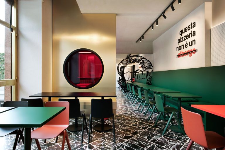 Abet Laminati. Il metallo satinato ridefinisce i volumi