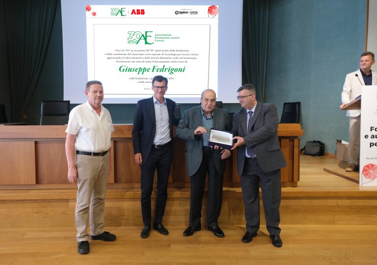 L’associazione per la formazione professionale cartaria festeggia i suoi 30 anni di attività