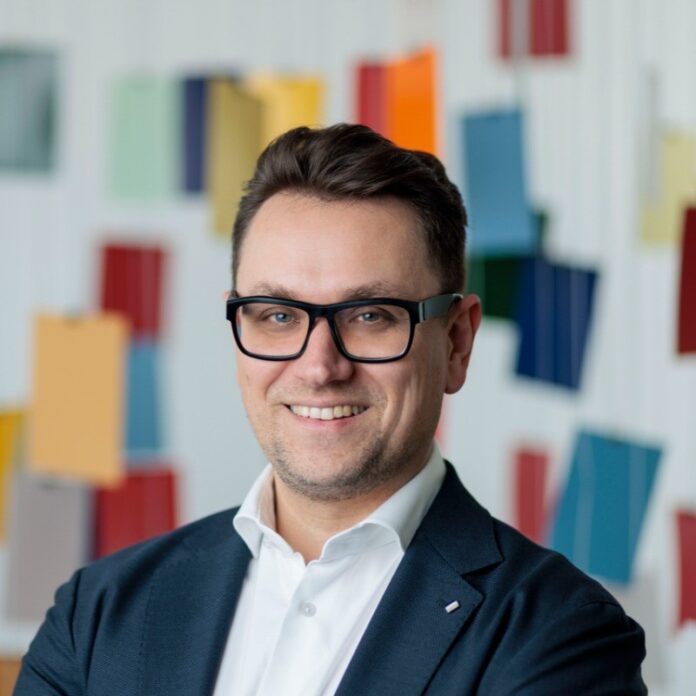 Krzysztof KrajewskiChief Sustainability