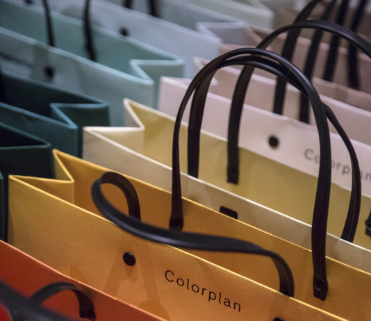 Tutti i buoni motivi per scegliere la gamma di carte Colorplan