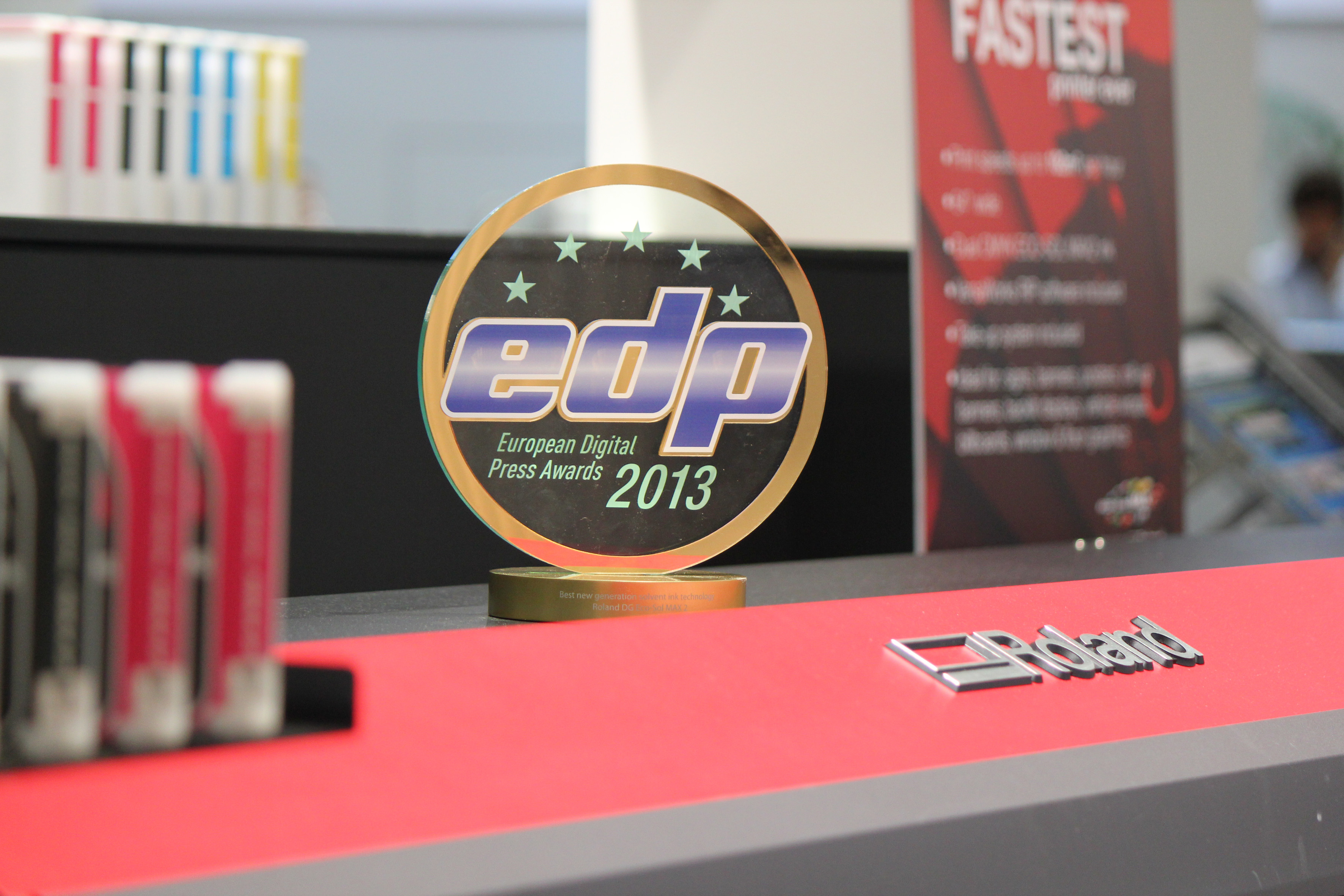 Roland wins EDP award for Eco-Sol MAX2 inks