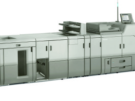 Ricoh Pro C7100X: ecco cosa ne pensa chi l’ha scelta A due mesi dal lancio già quindici service provider hanno scelto la serie Ricoh per la stampa digitale a colori a foglio singolo. Le esperienze di Fotolito Immagine, Stampa 70 e Casma Tipolito.