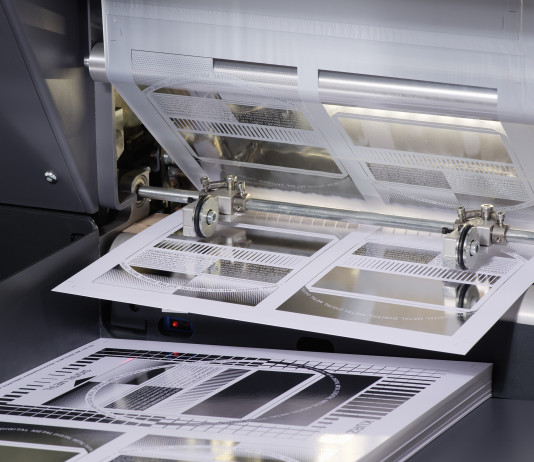 Per la prima volta in Italia la soluzione di Nobilitazione Digital Metal di Kurz